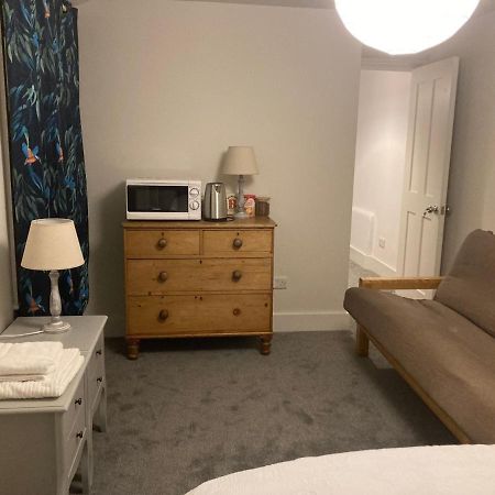 Beautiful 1-Bed Studio In לונדון מראה חיצוני תמונה